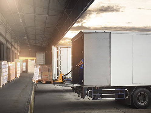 Transport de marchandises diverses : quelles solutions pour les entreprises ?
